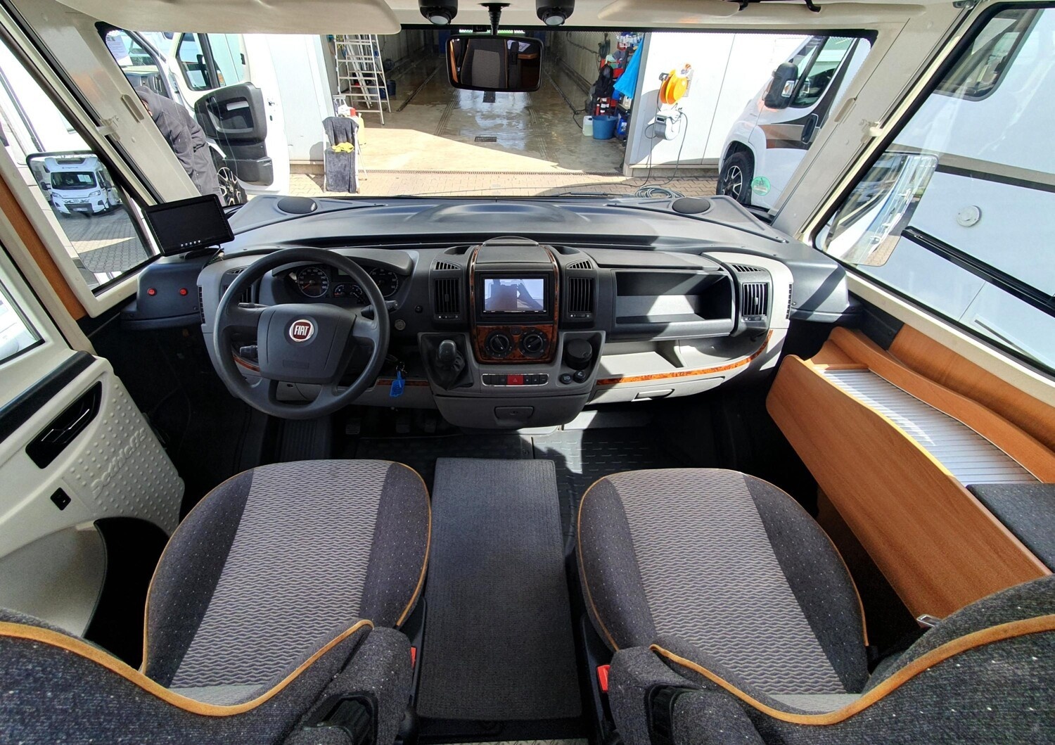 Miniatura 11